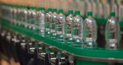 ماء الزجاجات البلاستيكية.. ماذا يفعل بالجسم؟ image