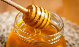 علاج الروماتيزم بالعسل وبأعشاب طبيعية فعالة! image