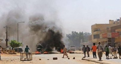 الشرطة السودانية تنفي إطلاق النار على المحتجين image