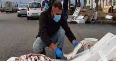 ازالة بسطات بيع سمك مخالفة في صيدا image