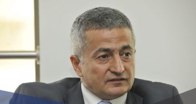 وزير المالية وقع 3 قرارات تتعلق بتمديد مهل image