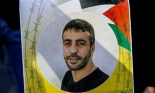 عائلة الأسير الفلسطيني أبو حميد: وضعه الصحي خطير جدا image