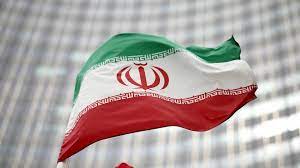 أصوات انفجارات قوية غربي إيران والحكومة توضح السبب image
