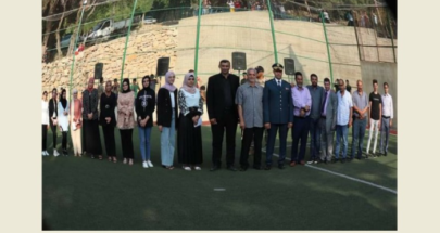 تكريم طلاب متفوقين في مشمش لمناسبة عيد الجيش image