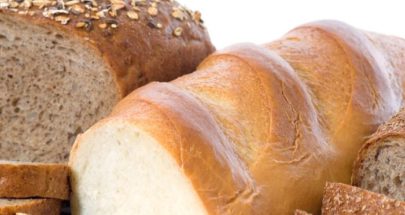 الخبز الأبيض أو بالحبوب الكاملة..ما هو النوع الأفضل لصحتك؟ image