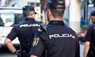 الشرطة الإسبانية اعترضت ثلاثة طرود أخرى تحتوي على عيون حيوانات image