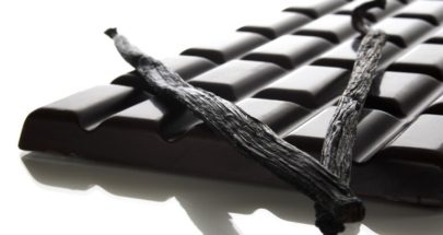 طبيب يكشف فوائد للشوكولا قد لا يعرفها حتى عشاقها image