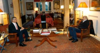 جنبلاط عرض المُستجدات السياسية مع سفيري بلجيكا وباكستان image