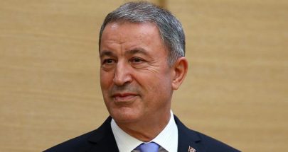 وزير الدفاع التركي يرحب بتمديد صفقة الحبوب image