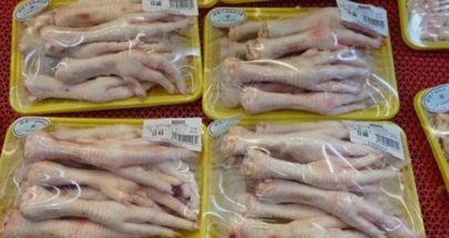 مواطنون يستهلكون "رقاب" و"أرجل" الدجاج عوضا عن الدواجن لمكافحة الغلاء image