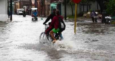 قتيل وأضرار كبيرة جراء أمطار غزيرة في وسط كوبا وشرقها image