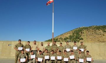 توزيع شهادات على عسكريين من فوج الحدود البرية الثالث image