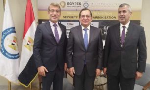 فياض يبحث عن بدائل لتمويل استجرار الطاقة من مصر والأردن image