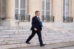 وزير الداخلية الفرنسي يتلقى تهديدات بالقتل image