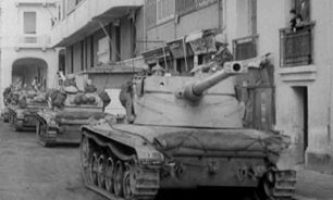 1956: انسحاب القوات الفرنسية والبريطانية من مصر image