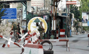 حاجز للجيش اللبناني يتعرض لإطلاق نار عند مدخل مخيم عين الحلوة image