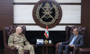 سلسلة لقاءات لقائد الجيش في اليرزة image