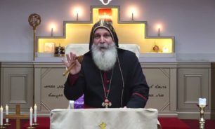 بالفيديو: طعن الأسقف مار ماري عمانوئيل يوسف في الكنيسة image