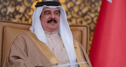 ملك البحرين يقدم تعازيه بوفاة رئيسي والوفد المرافق image