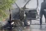 بالصور: 3 شهداء بغارة معادية إستهدفت سيارة في بلدة بافليه image