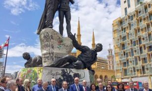القصيفي والكعكي يضعان إكليلًا من الغار على تمثال الشهداء: "صحافة لبنان حرية حتى الشهادة" image