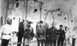 1916: جمال باشا يعدم 21 من الوطنيين في ساحة البرج في بيروت image