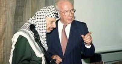 1994: إسحق رابين وياسر عرفات يوقعان اتفاقية سلام image