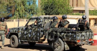 هجوم شنه مسلحون.. مقتل ثلاثة موظفين حكوميين وجندي في النيجر image