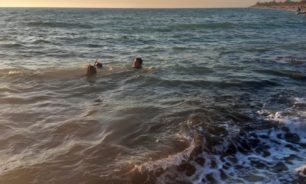 إنقاذ مواطن من الغرق مقابل شاطئ الدامور image